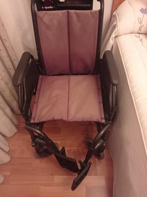 vista frontal de la silla en venta