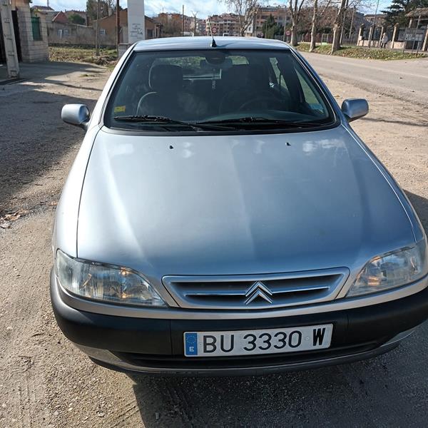 Diferentes vistas del coche en venta