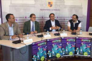 Fotografía durante la presentación en el ayuntamiento de Palencia