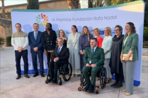 Foto de los galardonados con el premio Rafa Nadal
