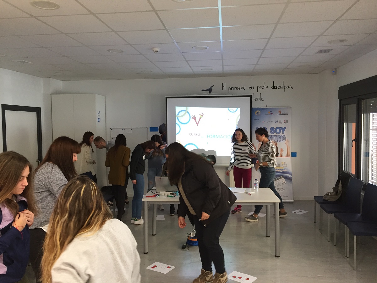 Fotografía de varios voluntario de ASPAYM Ávila