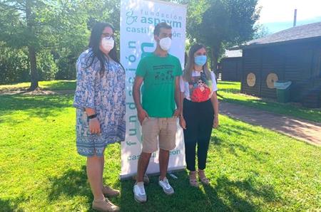 Visita de Estela López en el Campamento ASPAYM