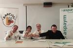Firma del convenio entre ASPAYM Castilla y León y la Asociación de Motoclubes de Valladolid