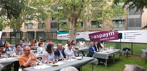 Cata de vinos organizada por ASPAYM Castilla y León