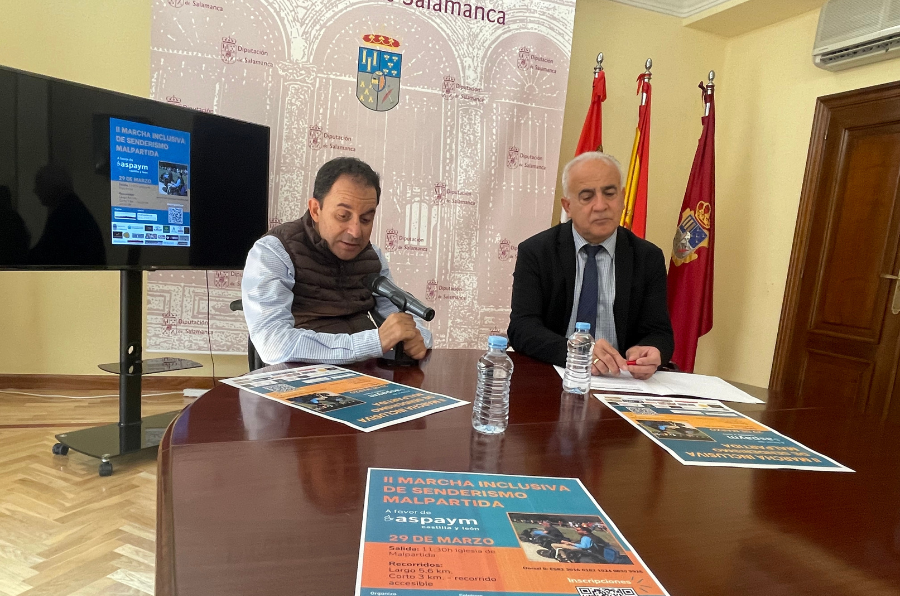 Delegado de ASPAYM CyL en Salamanca y diputado de Deportes durante la presentación de la Marcha de Malpartida